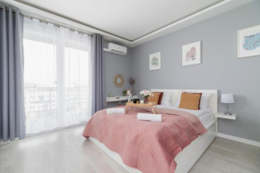 Dobrego Pasterza Studio with Balcony Cracow by Noclegi Renters